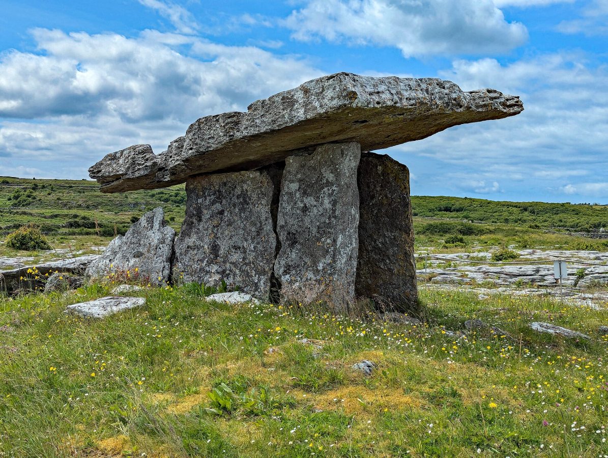 Poulnabrone Dolmen